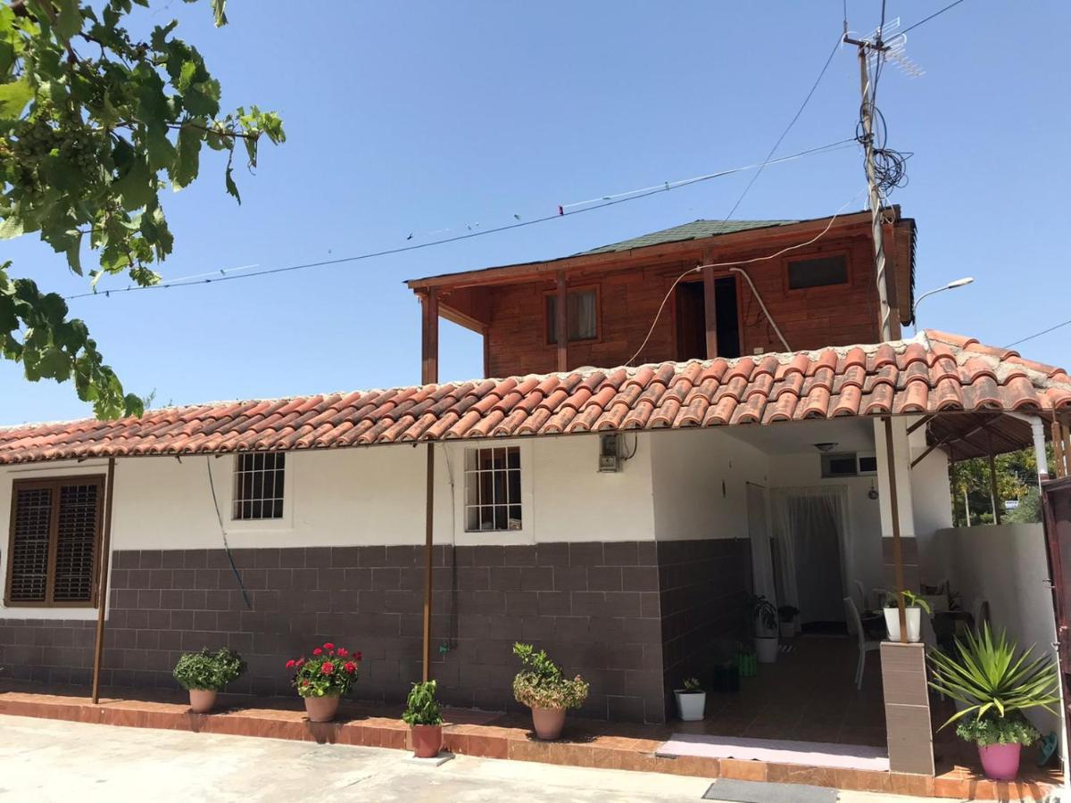Vlorë Guest House Dea מראה חיצוני תמונה