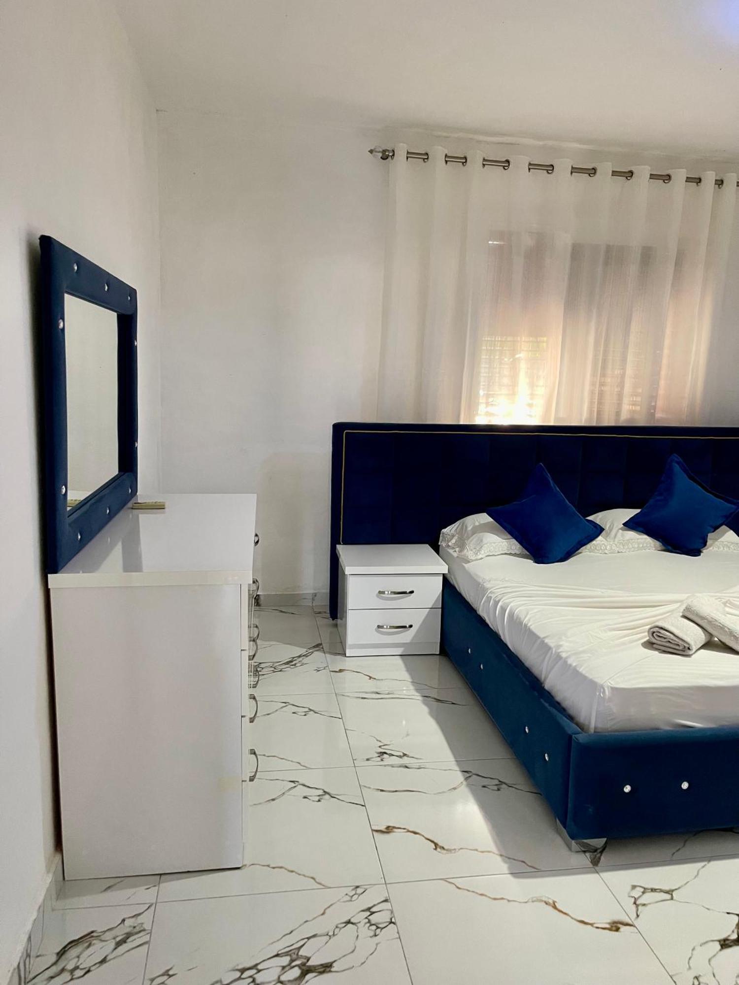 Vlorë Guest House Dea מראה חיצוני תמונה