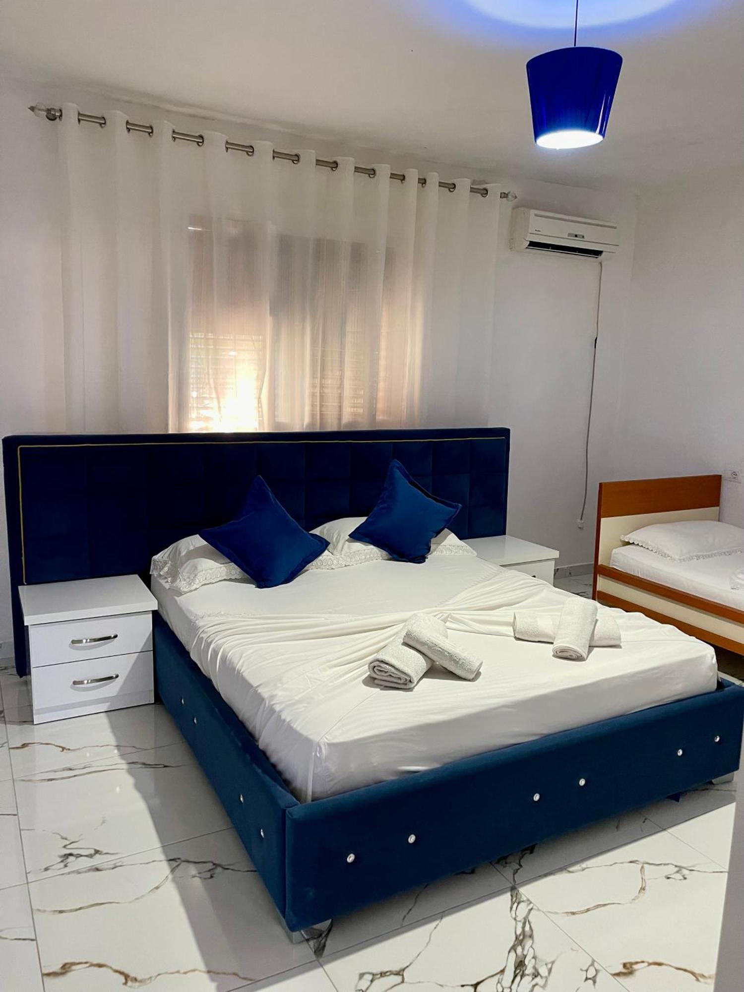 Vlorë Guest House Dea מראה חיצוני תמונה