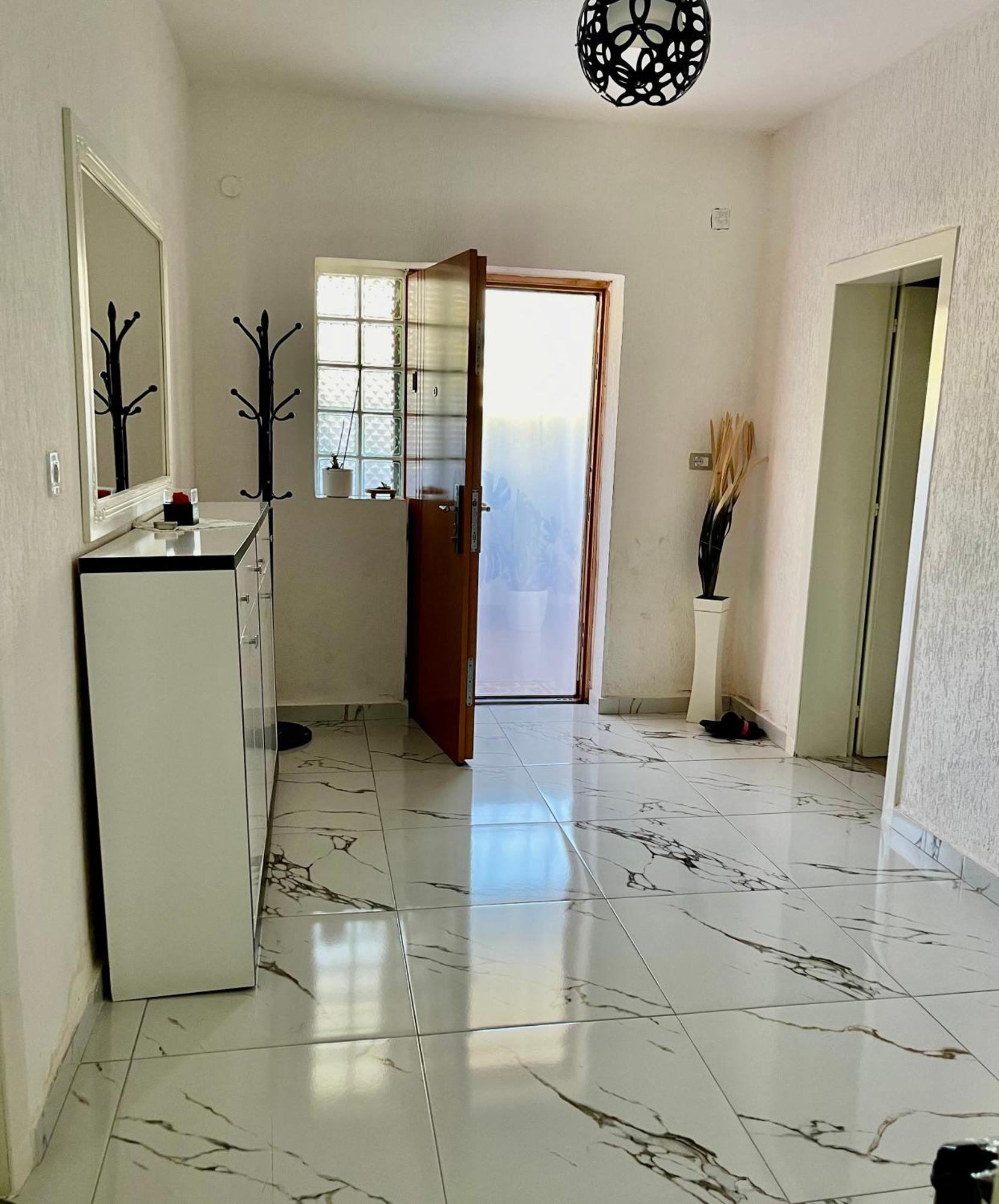Vlorë Guest House Dea מראה חיצוני תמונה