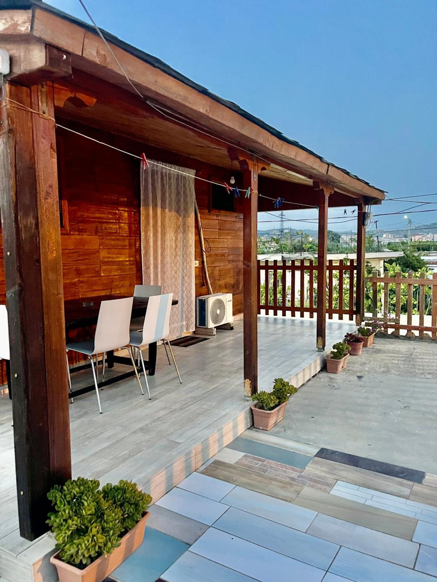 Vlorë Guest House Dea מראה חיצוני תמונה